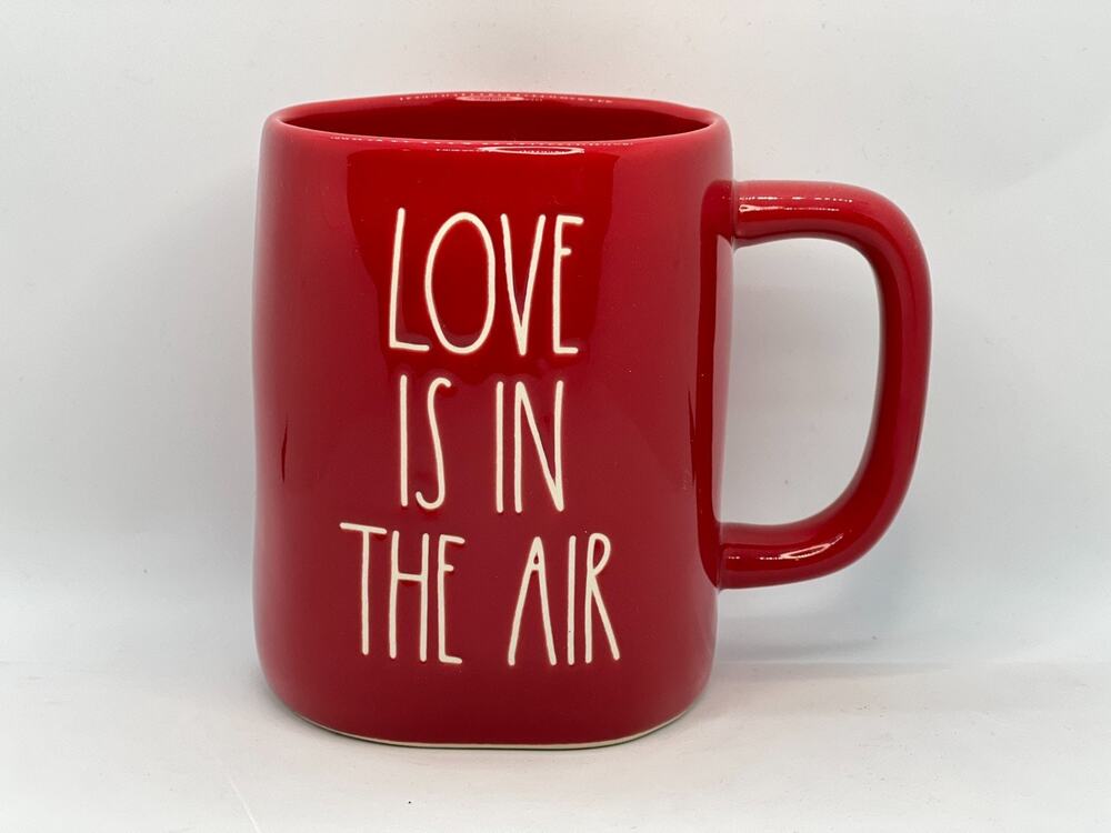 Love Is In Air Rae Dunn Mug- New!!